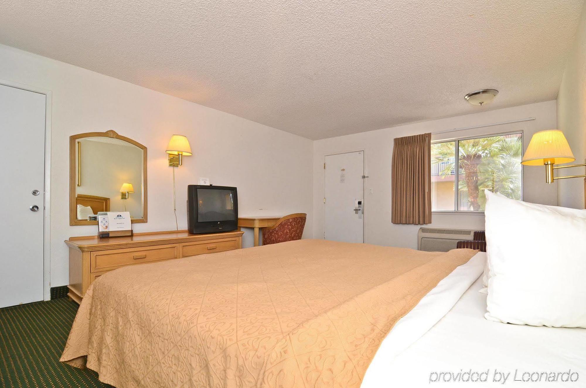 Quality Inn Мерсед Номер фото